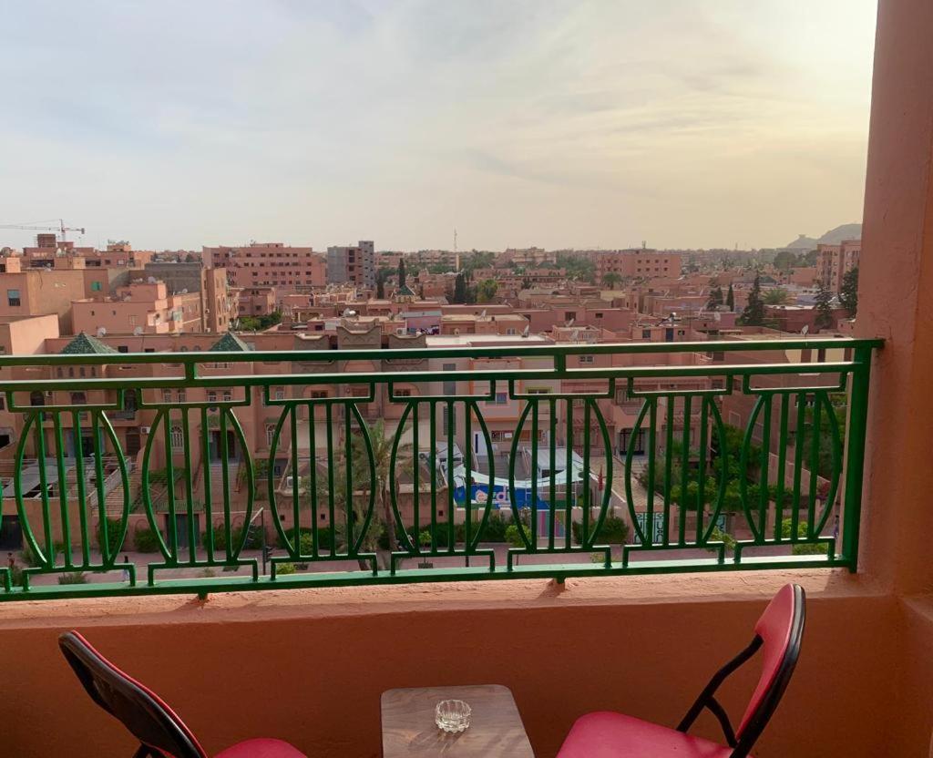 Appartement Perle Rare Au Centre De Marrakech Marrakesh Exterior foto